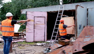 Демонтаж гаражей в Серове, цена от 1743 руб. – услуги под ключ от 2Землекопа-Срв